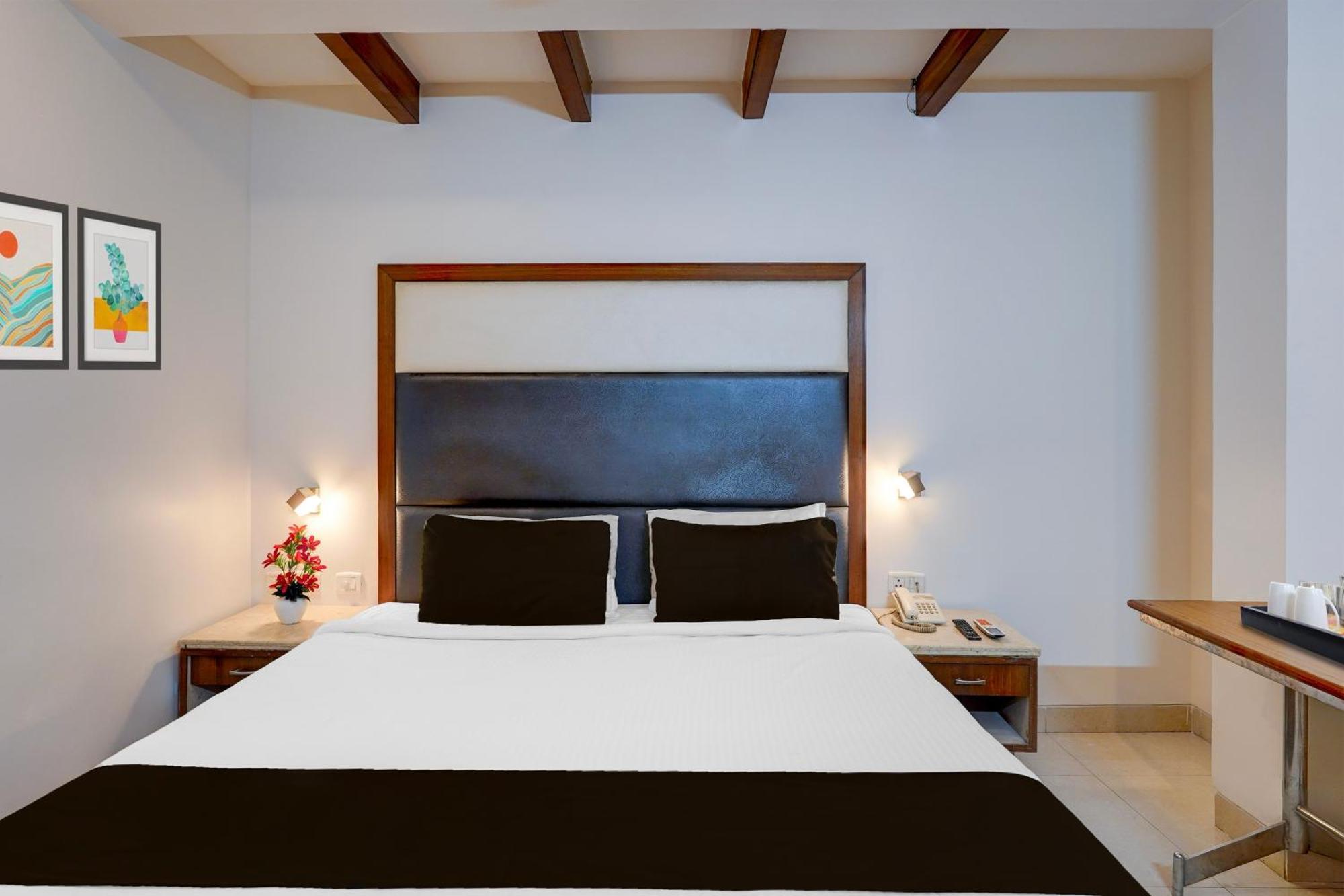 Super Townhouse Arcot Road Near Kauvery Hospital เชนไน ภายนอก รูปภาพ