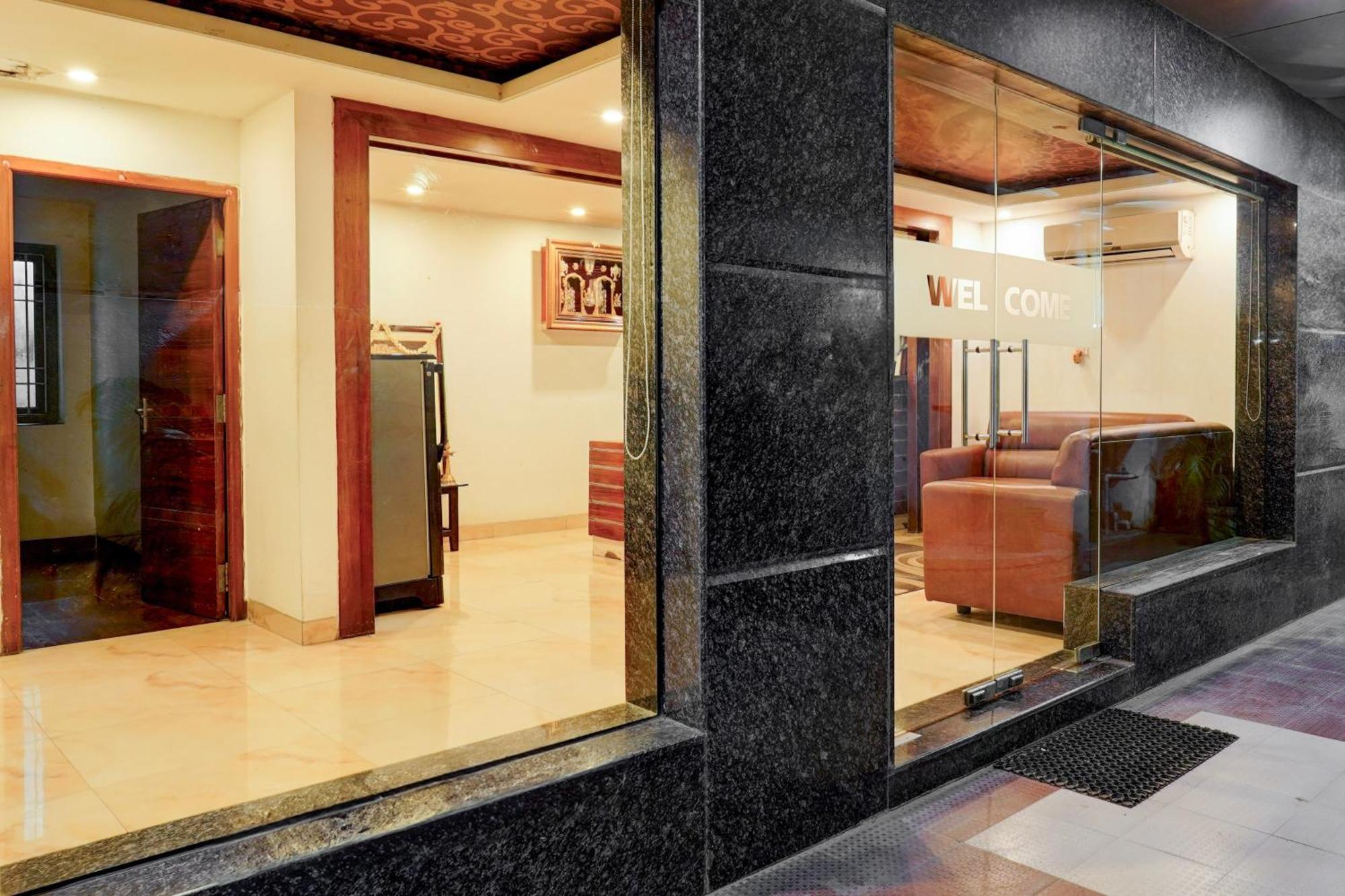 Super Townhouse Arcot Road Near Kauvery Hospital เชนไน ภายนอก รูปภาพ