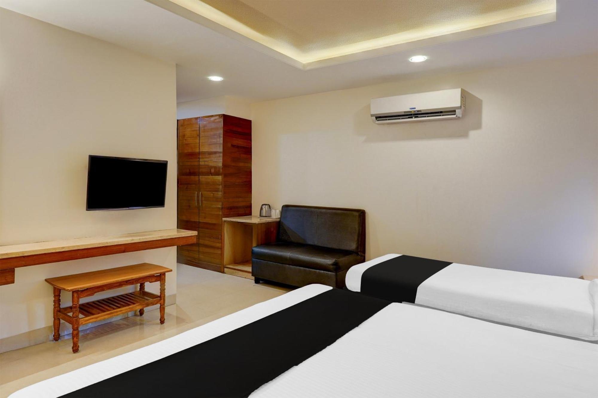 Super Townhouse Arcot Road Near Kauvery Hospital เชนไน ภายนอก รูปภาพ