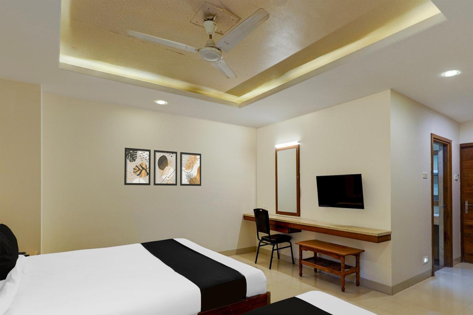 Super Townhouse Arcot Road Near Kauvery Hospital เชนไน ภายนอก รูปภาพ